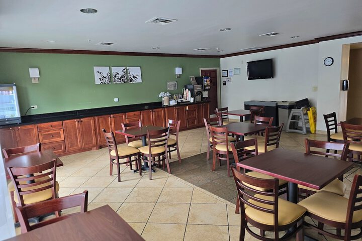 Sleep Inn & Suites Manchester near Arnold AFB