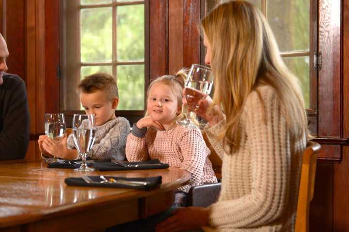 Dining 48 of 73