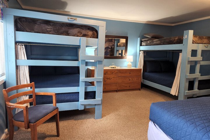 Room 12 of 46