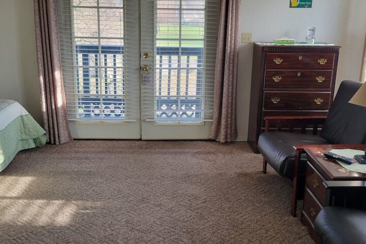 Room 13 of 26