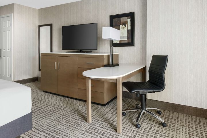 Room 34 of 96