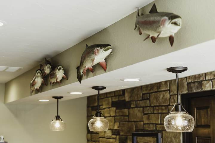 Bass Pro Shops Anglers Lodge