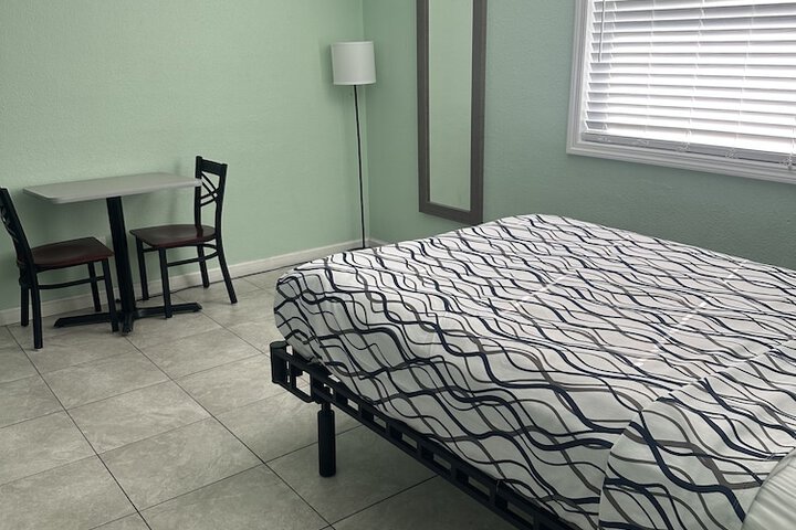 Room 46 of 61