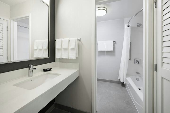 Courtyard by Marriott Atlanta Duluth / Gwinnett Place