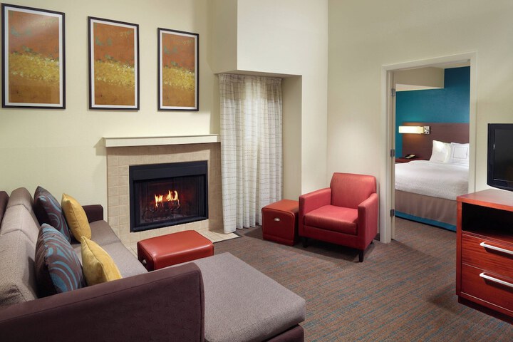 Room 11 of 21