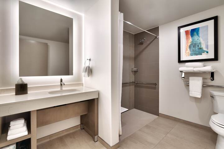 Hyatt House Rochester / Mayo Clinic Area