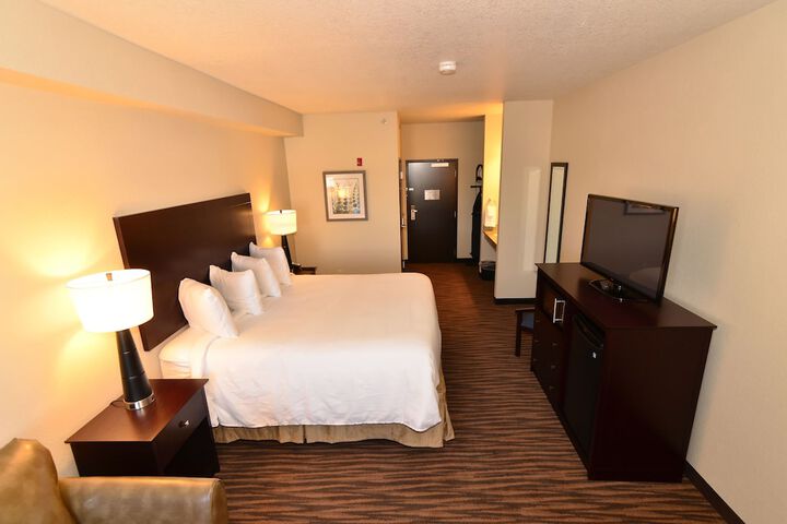 Room 48 of 106