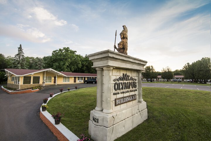 Mt. Olympus Water & Theme Park Resort