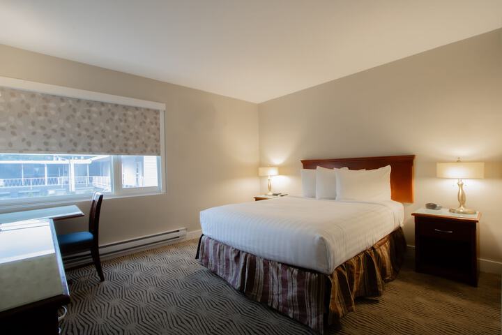 Room 14 of 31