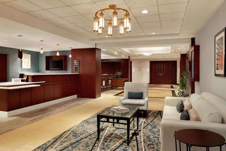Hotel Interior 8 of 64