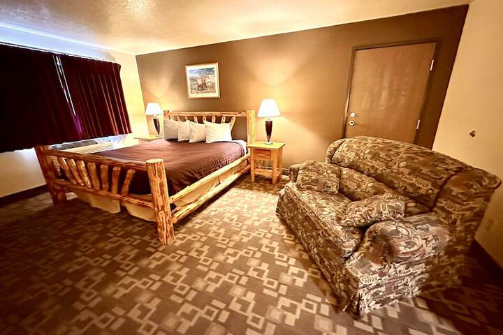 Room 15 of 38