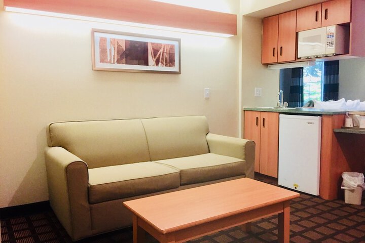 Microtel Inn & Suites by Wyndham Uncasville Casino Area