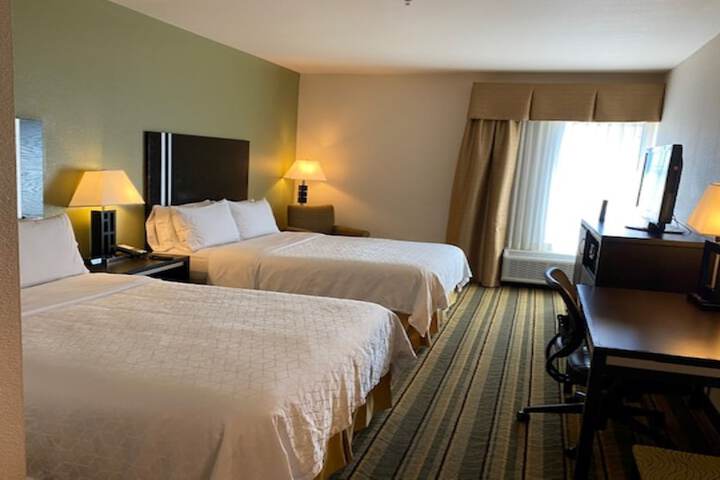 Room 114 of 150