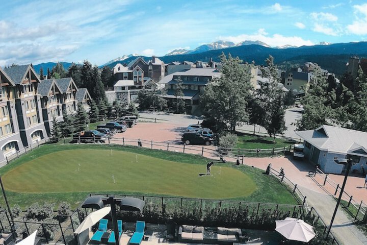 Aava Whistler Hotel