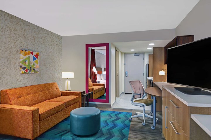 Room 16 of 49