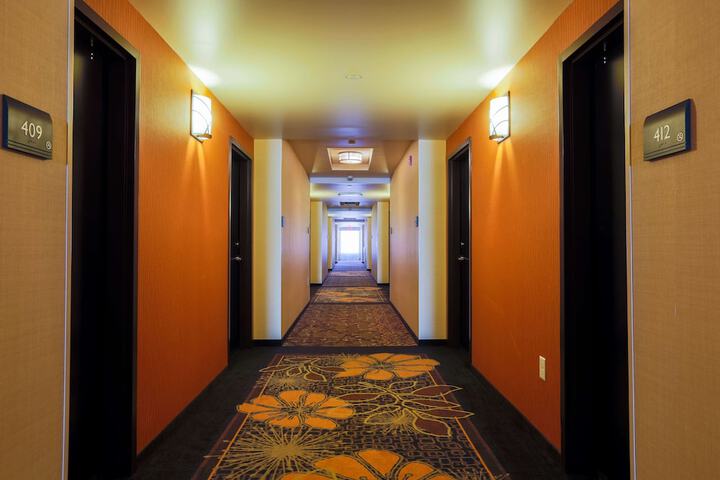 Hotel Interior 17 of 84