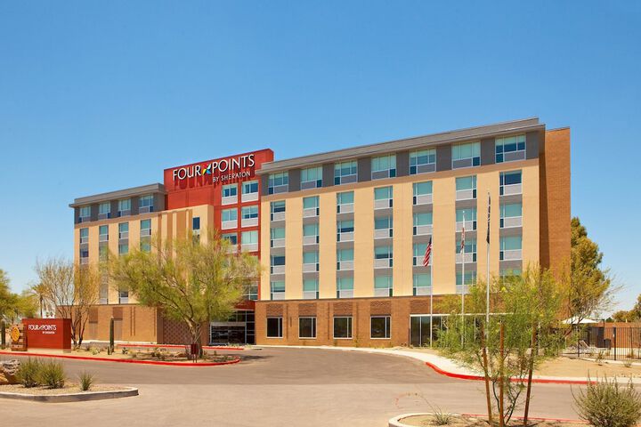 Hotel 3 of 55