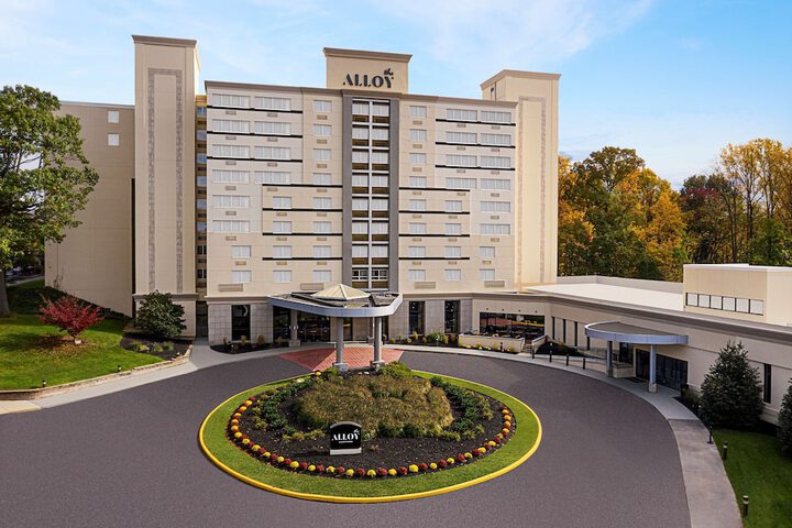 Hotel 3 of 72