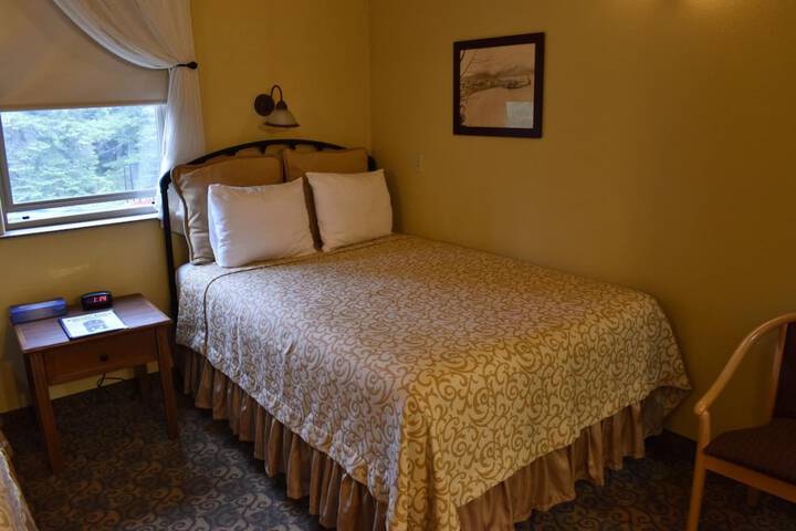 Room 42 of 56