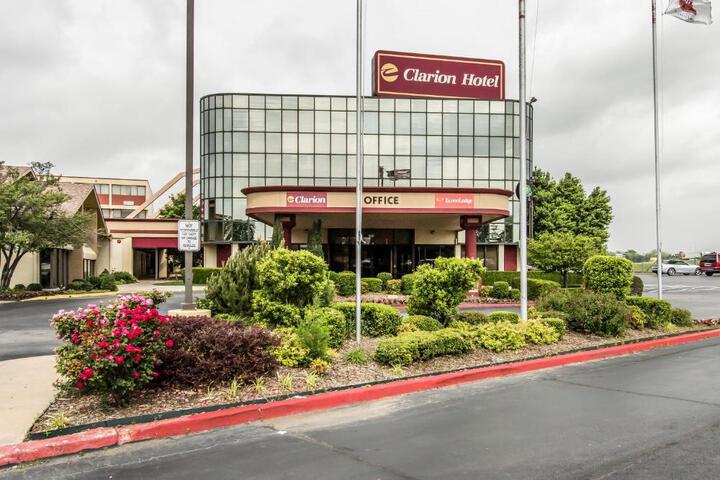 Econo Lodge Broken Arrow