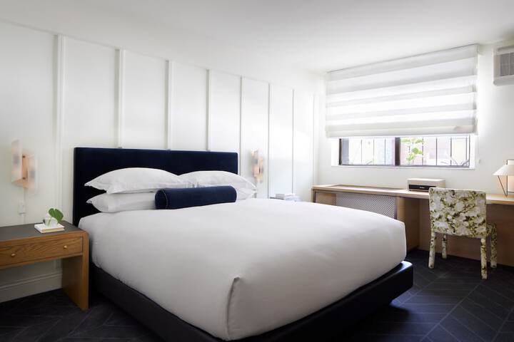 Kimpton Alton Fishermans Wharf by IHG