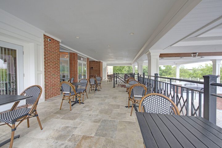 The Roslyn Tapestry Collection by Hilton