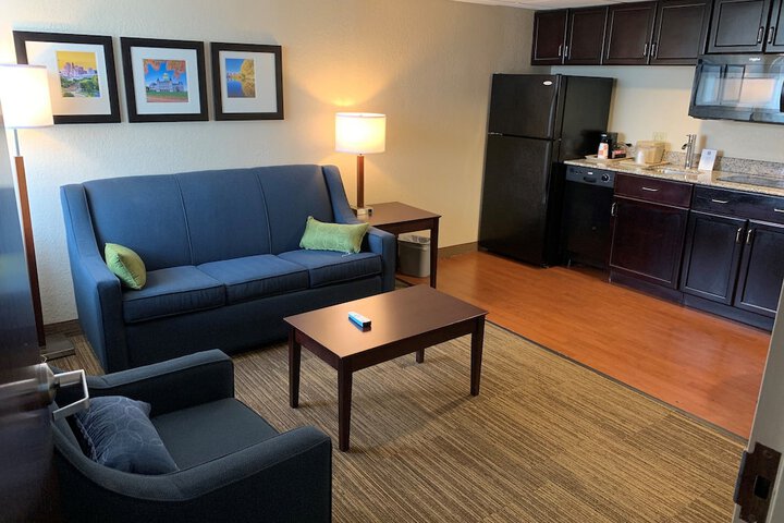 Comfort Inn & Suites East Hartford - Hartford