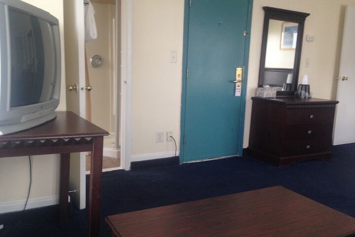Belmar Inn