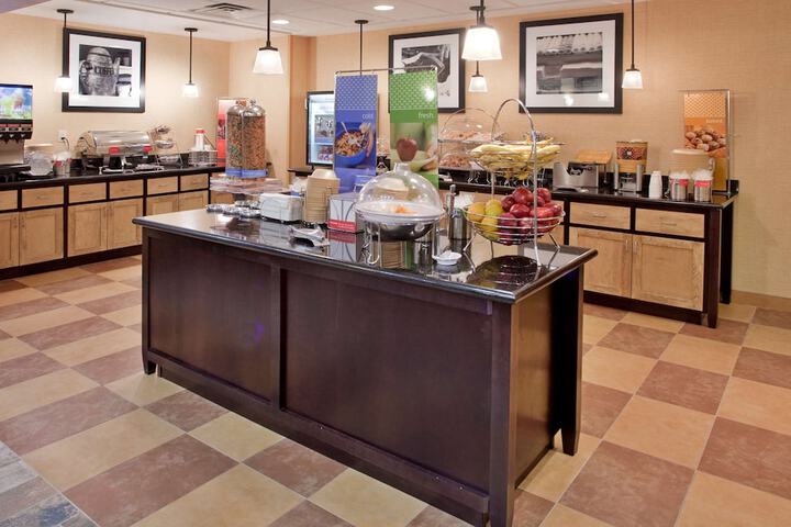 Hampton Inn & Suites Dickinson