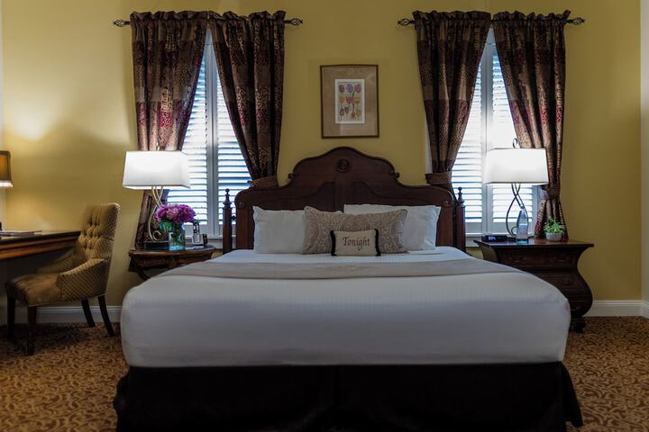 The Inn at Leola Village a Historic Hotel of America