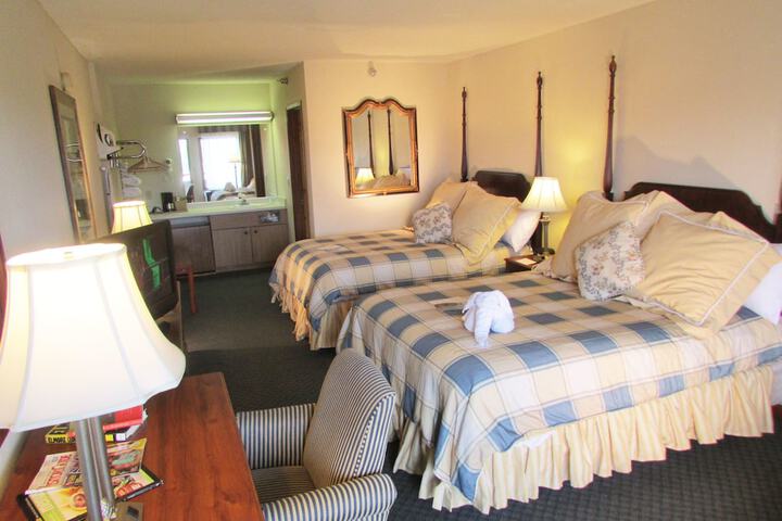 Room 44 of 80