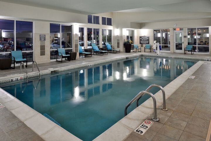 Pool 10 of 71