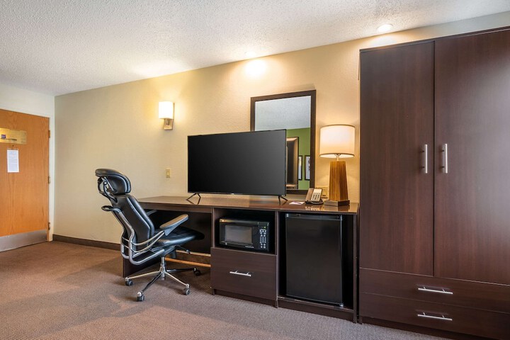 Room 20 of 55