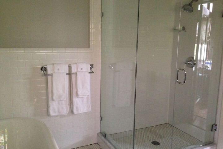 Room 7 of 17