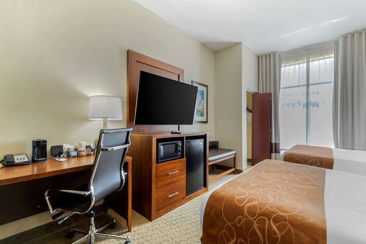 Room 8 of 26