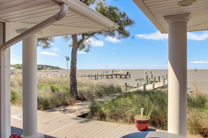 Waterfront Maryland Retreat w / Dock & Bay View!