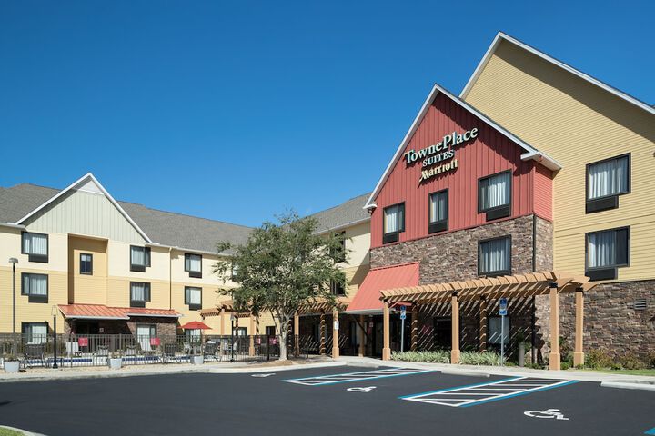 Hotel 2 of 34