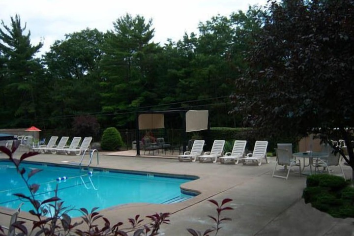 Pool 25 of 65