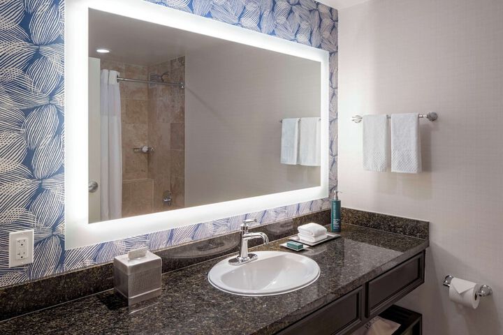 Hilton San Antonio Hill Country
