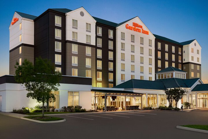 Hotel 2 of 42