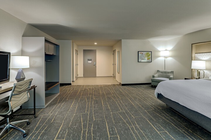Room 45 of 73