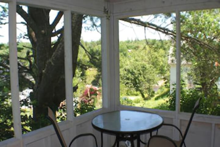 Palmer Retreat Home