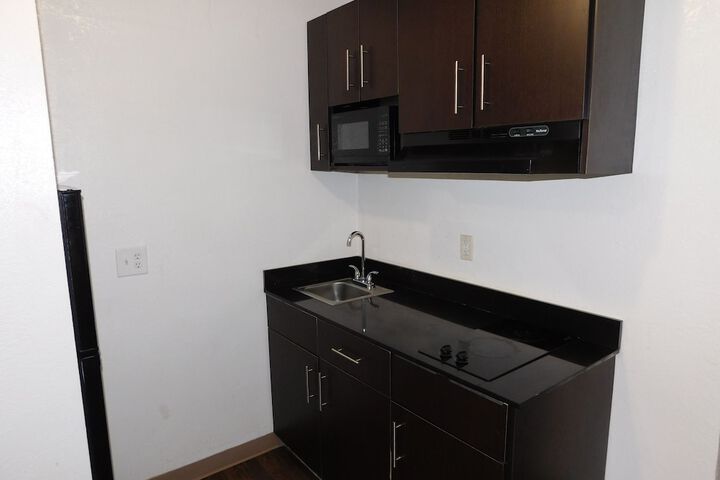 Room 42 of 47