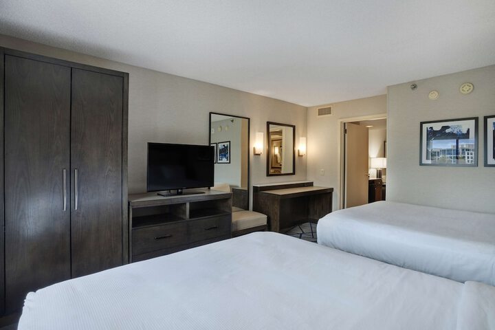 Room 40 of 67