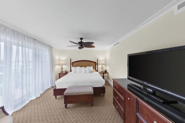 Room 36 of 107