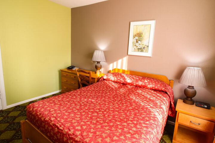 Room 73 of 140