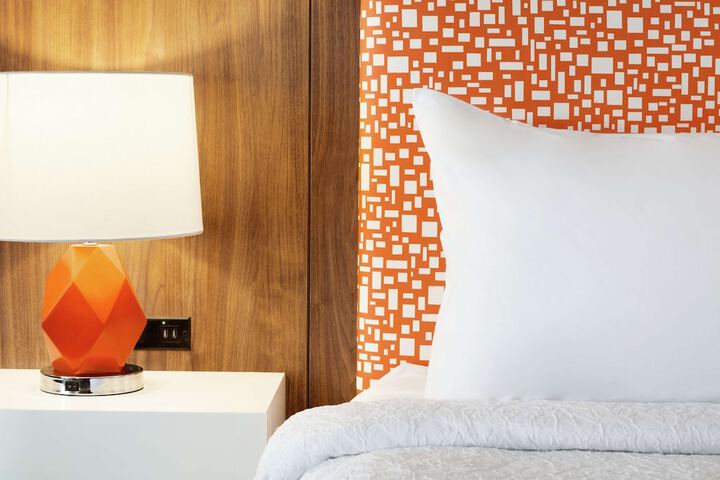 Room 34 of 50