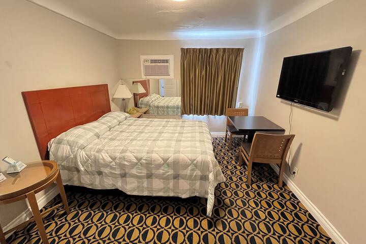 Griffith Park Motel - LA Hollywood Area