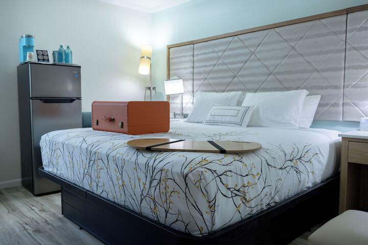 Ocean Sands Beach Boutique Inn - Stay at the Beach