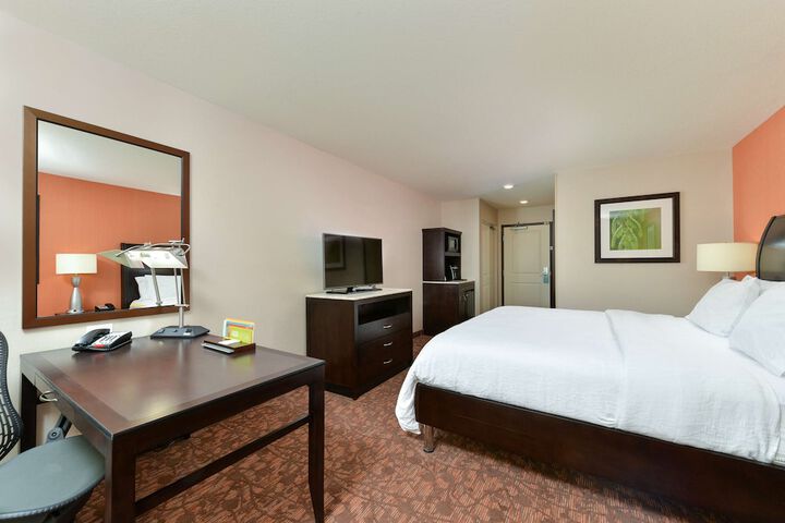 Room 20 of 38